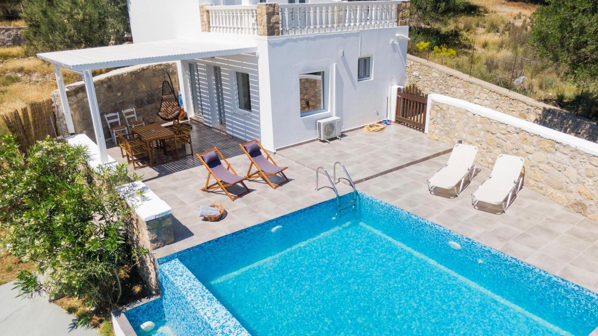 Eleon Luxury Villa Cárpatos Exterior foto